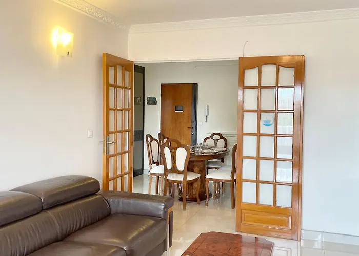 108 - Spacieux Appartement De 90M2